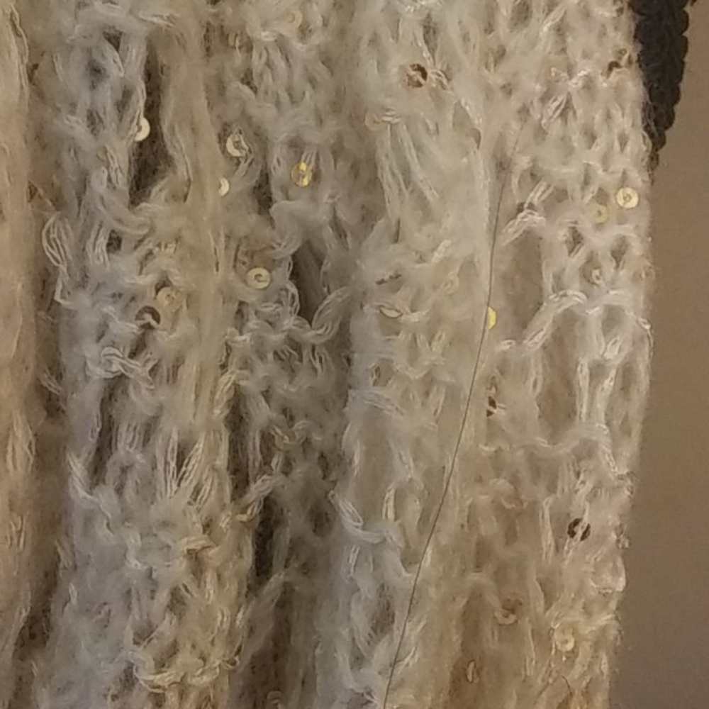 Scarf - Picture 2 of 2